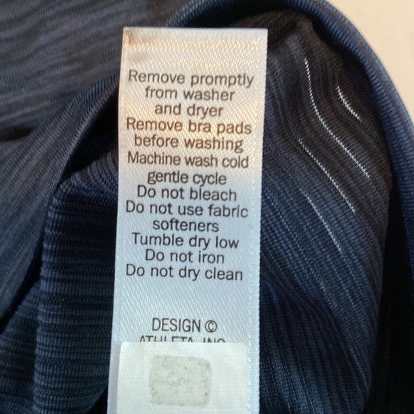 Athleta sports bra with attached tank top size XS - Picture 11 of 11